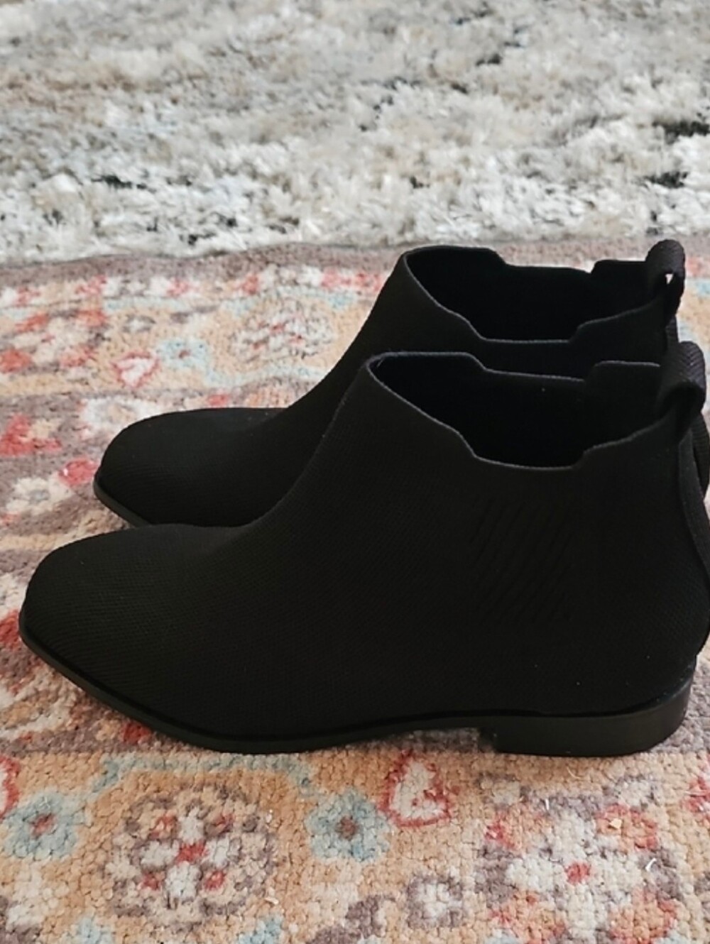 VIVAIA 'Chelsea' Black Knit Ankle Boots Size 7/37.5 EXCELLENT Pre-owned!